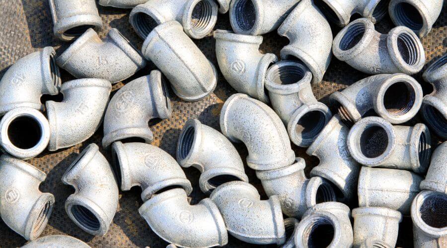 Professional gutter cleaning in Harrisburg, OR